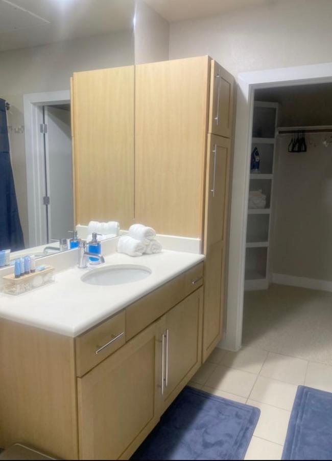 Luxury Corporate Apartment Rental Houston Eksteriør bilde